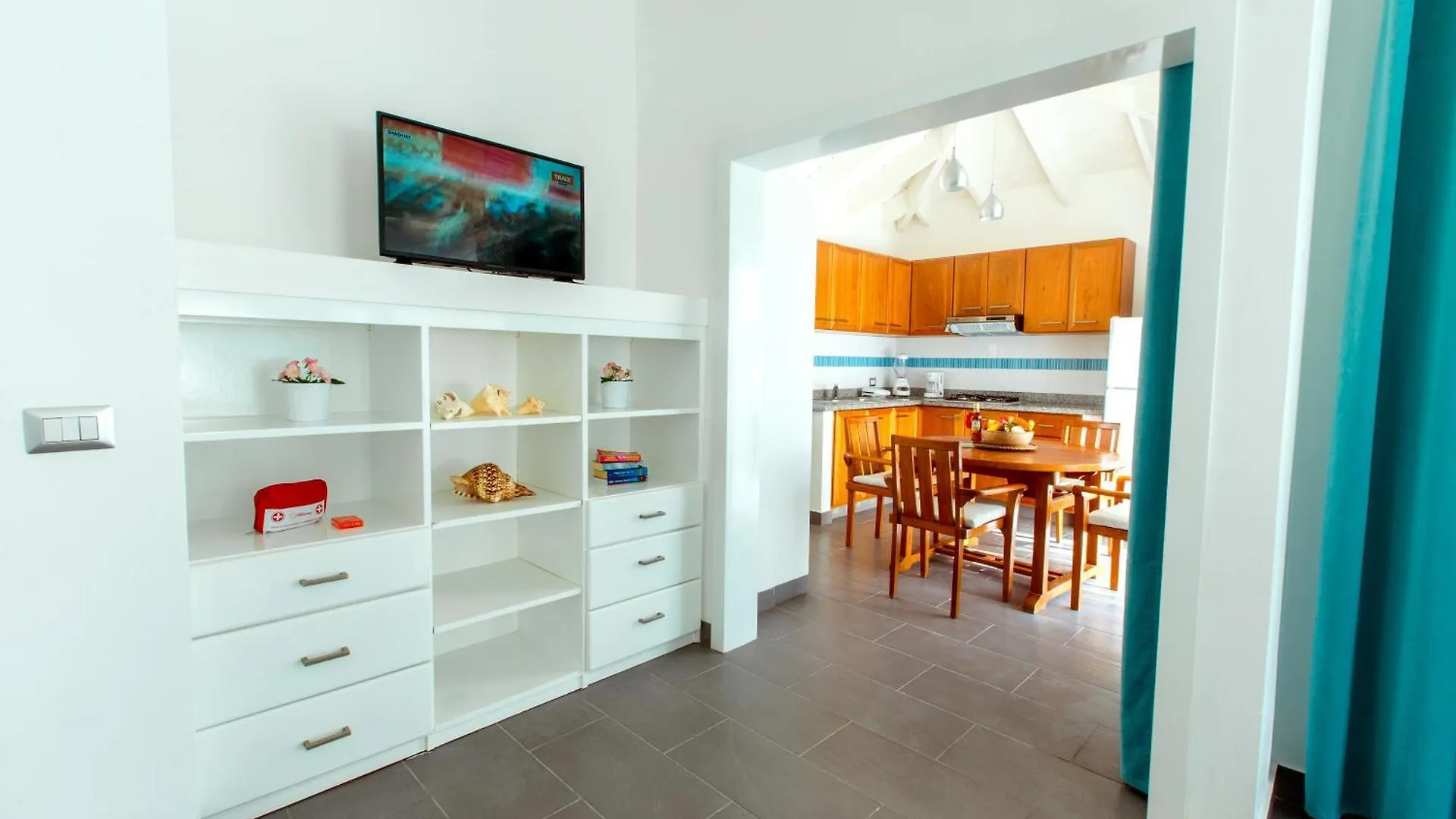 Aventura Village Los Corales Beach And Spa Punta Cana 5*,