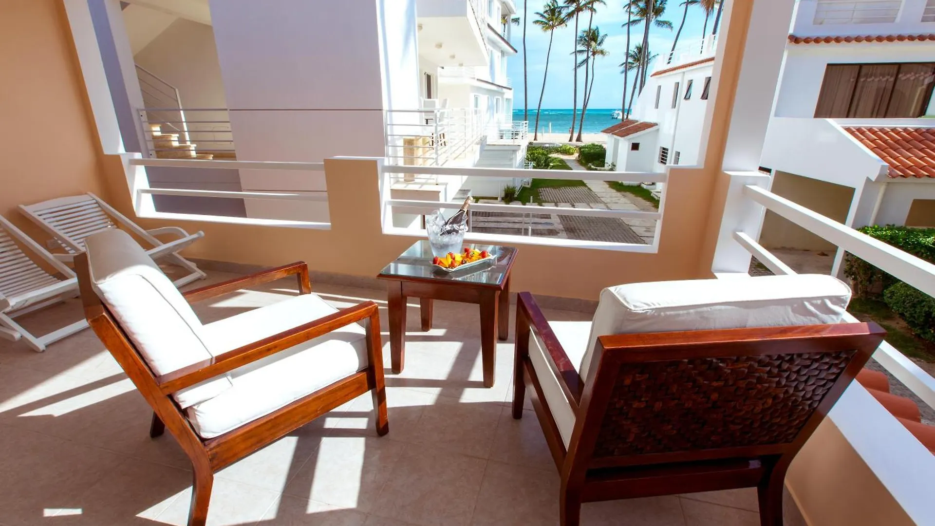 Aventura Village Los Corales Beach And Spa Punta Cana 5*,